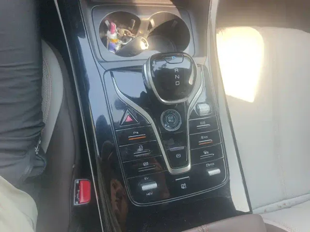 BYD Qin PLUS — Фото автомобиля 10
