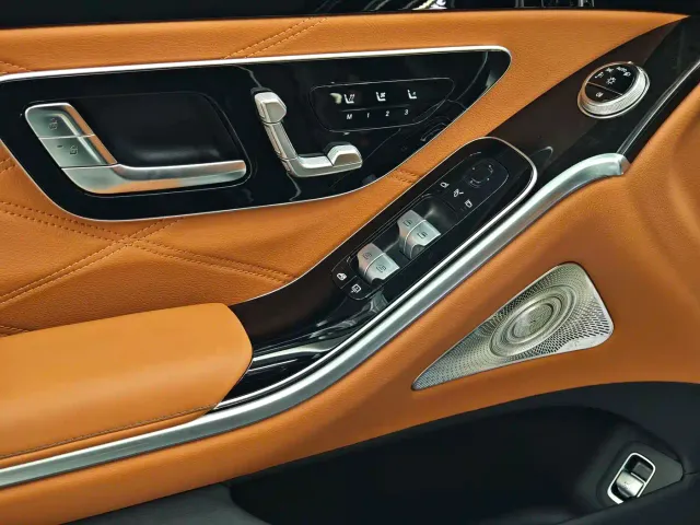 Mercedes-Benz Maybach S-Class — Фото автомобиля 11