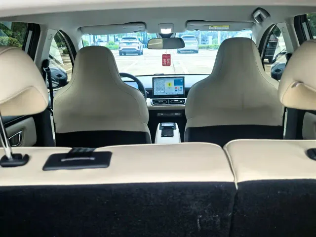Wuling Binguo PLUS — Фото автомобиля 12