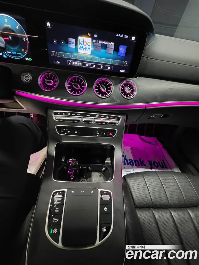 Mercedes-Benz E-Class — Фото автомобиля 15
