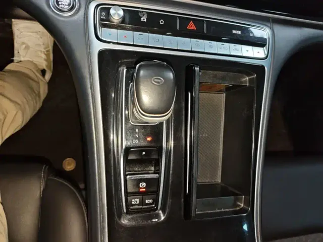 GAC Trumpchi M8 — Фото автомобиля 13