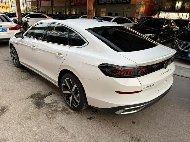 Volkswagen Lamando — Фото автомобиля 11