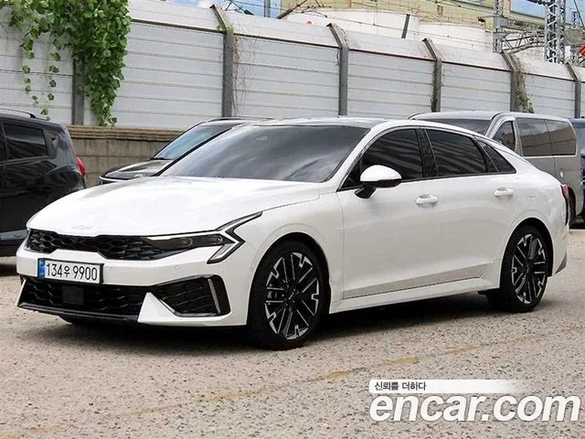 Фотография автомобиля — Kia K5 Generation 3