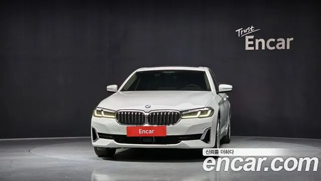 BMW 5-Series — Фото автомобиля 3