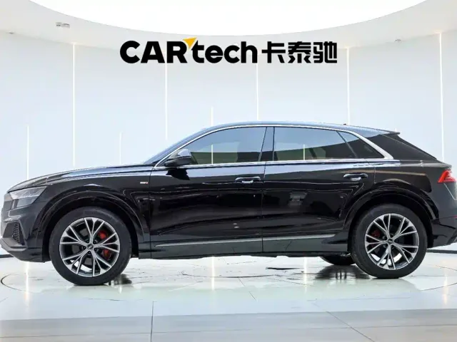 Audi Q8 — Фото автомобиля 7