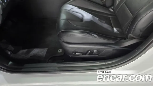 Hyundai Avante CN7 — Фото автомобиля 29
