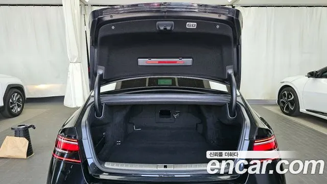 Genesis G90 Бензин 3.5 турбо AWD — Фото автомобиля 19