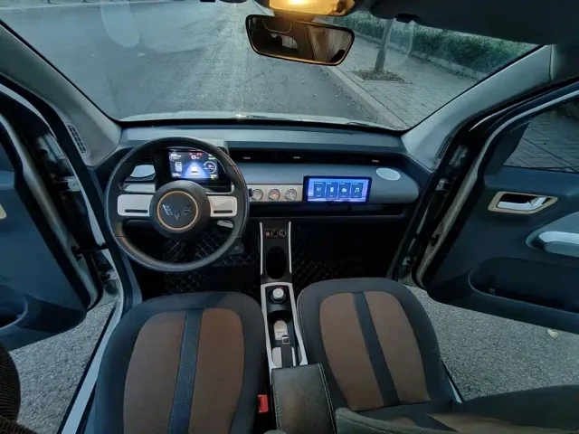 Wuling Hongguang Mini EV — Фото автомобиля 13