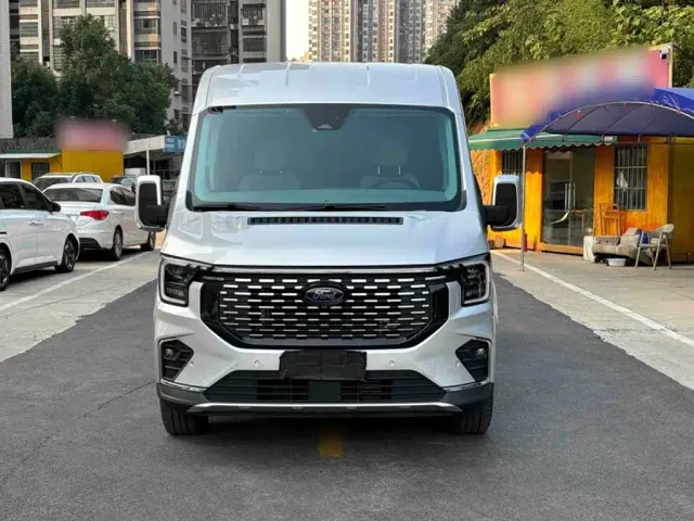 Ford Transit T8 — Фото автомобиля 7