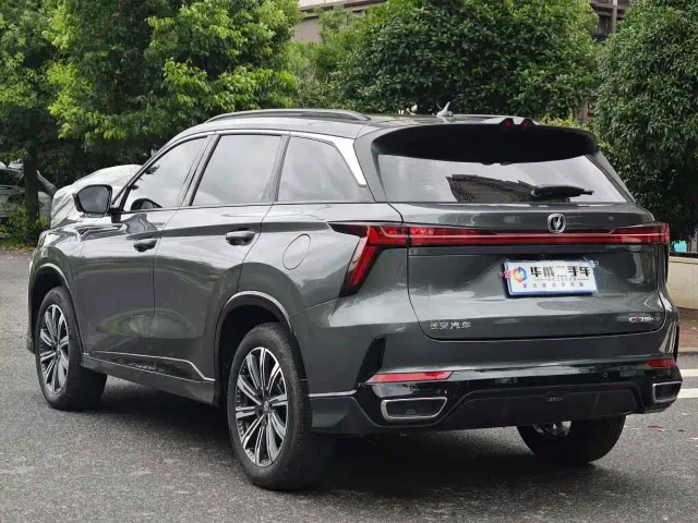 Changan CS75 Plus — Фото автомобиля 6
