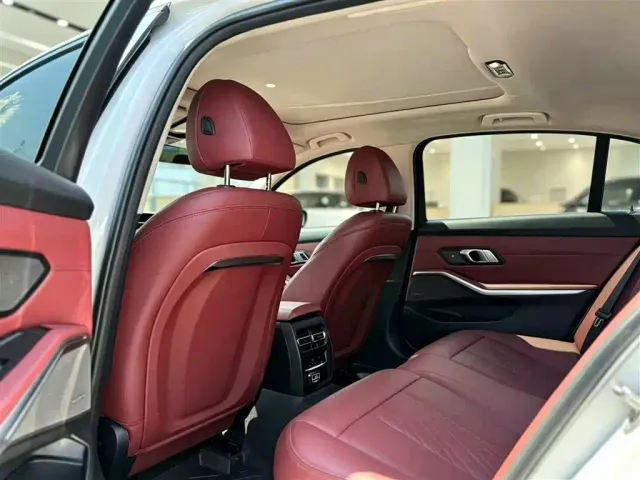 BMW 3 Series — Фото автомобиля 6