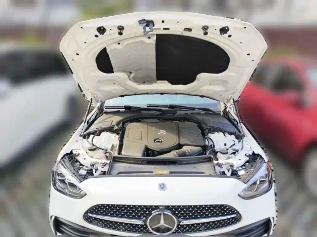 Mercedes-Benz C-Class — Фото автомобиля 3