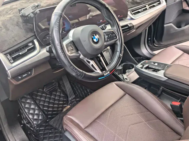BMW X1 — Фото автомобиля 10