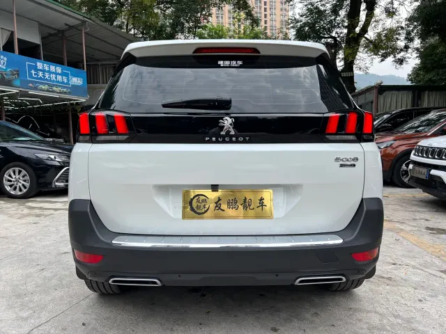 Peugeot 5008 — Фото автомобиля 17