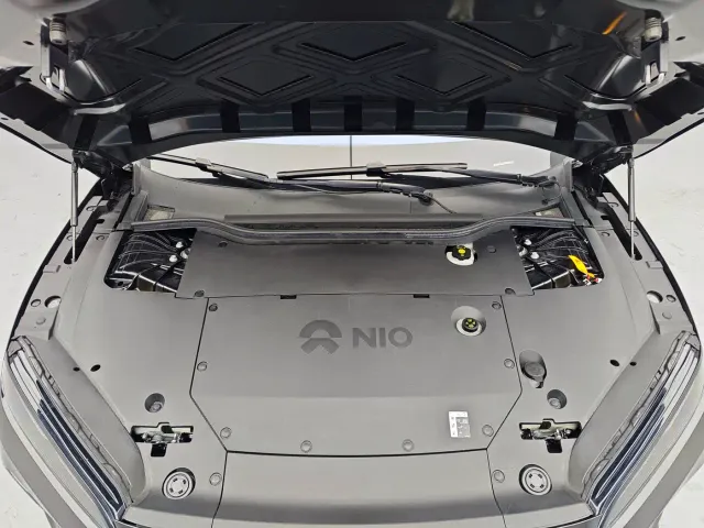 Nio ET5 Touring — Фото автомобиля 16