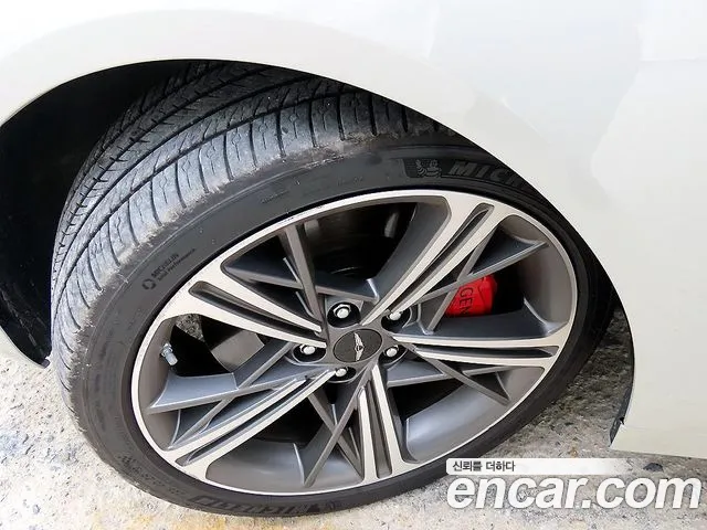 Genesis G70 Новый G70 Бензин 3.3T 4WD — Фото автомобиля 20