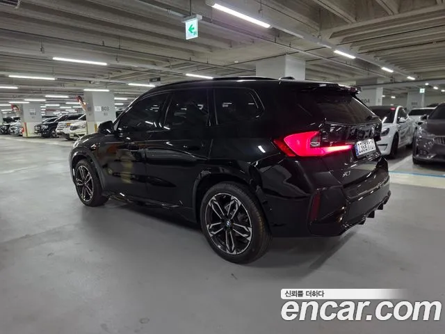 BMW X1 U11 — Фото автомобиля 4