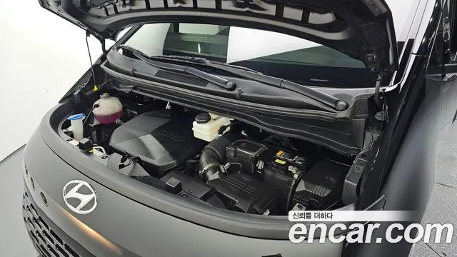 Hyundai Staria — Фото автомобиля 9