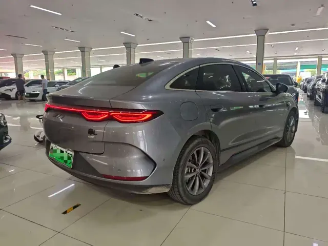 BYD Qin L — Фото автомобиля 4