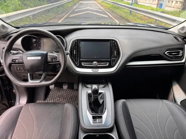 Jetour X70M — Фото автомобиля 6
