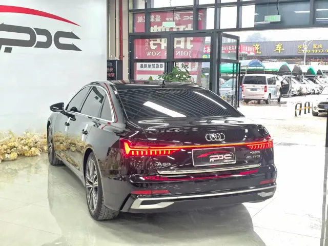 Audi A6L — Фото автомобиля 5