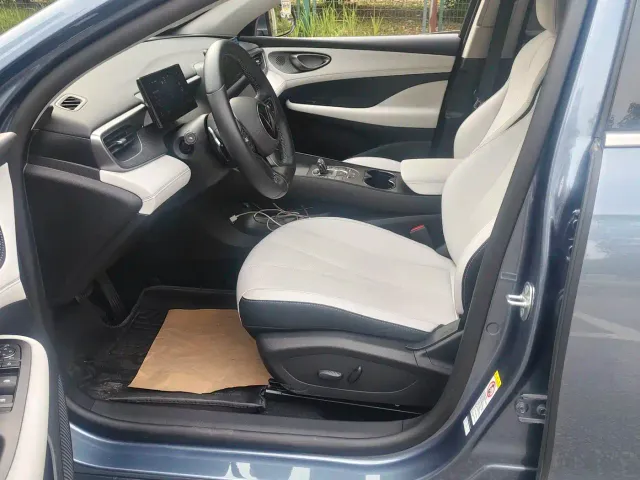 BYD Seal 05 DM-i — Фото автомобиля 5