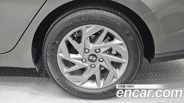Hyundai Avante CN7 — Фото автомобиля 20