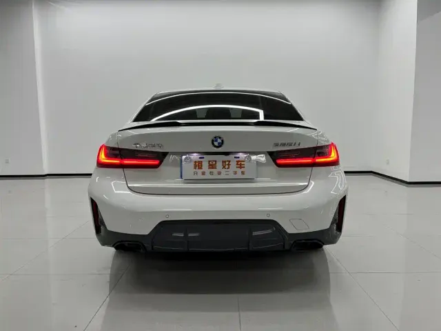 BMW 3 Series — Фото автомобиля 5