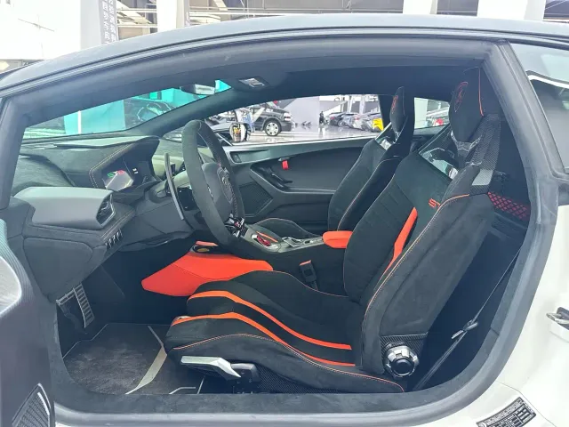 Lamborghini Huracan — Фото автомобиля 26