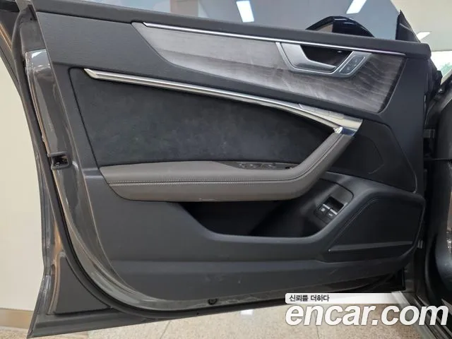 Audi A7 — Фото автомобиля 17