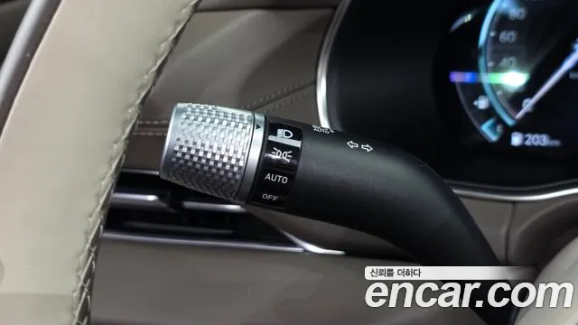 Genesis GV80 — Фото автомобиля 27