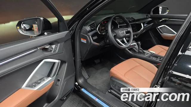 Audi Q3 35 TDI Premium — Фото автомобиля 9