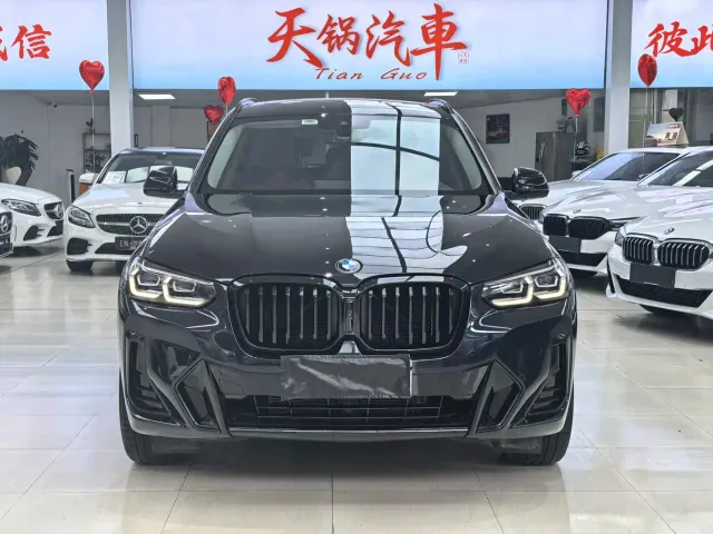 Фотография автомобиля — BMW X3