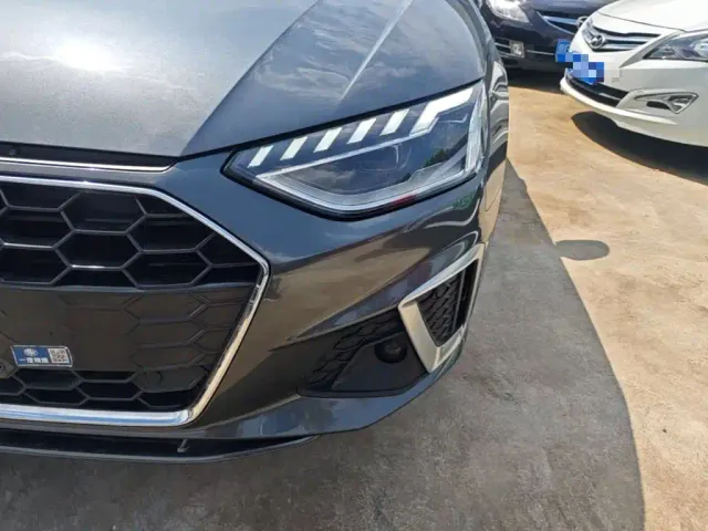Audi Audi A4L 2020 40 TFSI Luxury Dynamic — Фото автомобиля 23