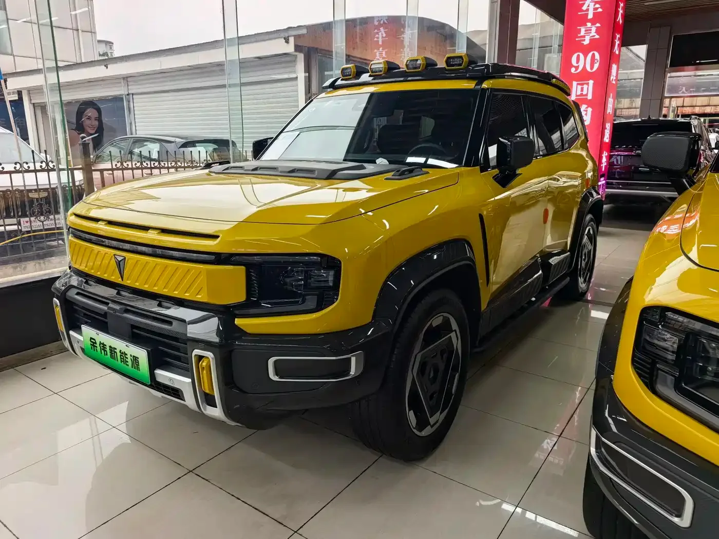 Deepal Deep Blue G318 2025 Worry-Free Cross 4WD Secret Realm Edition — Фото автомобиля 3