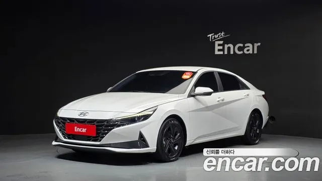 Фотография автомобиля — Hyundai Avante CN7