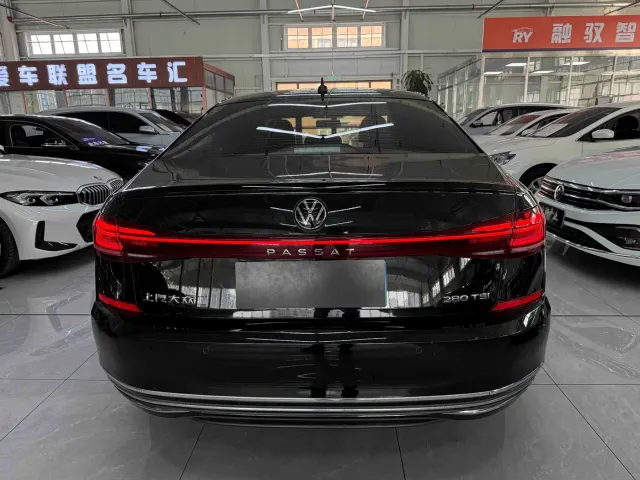 Volkswagen Passat 2022 280TSI Elite Edition — Фото автомобиля 5