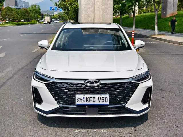 Chery Arrizo 8 — Фото автомобиля 2
