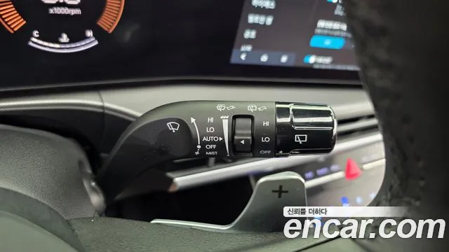 Hyundai Santa Fe MX5 — Фото автомобиля 27