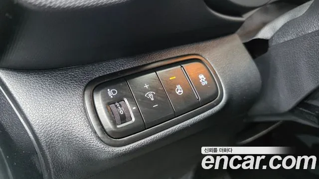 Hyundai Venue Venue 1.6 Premium — Фото автомобиля 18
