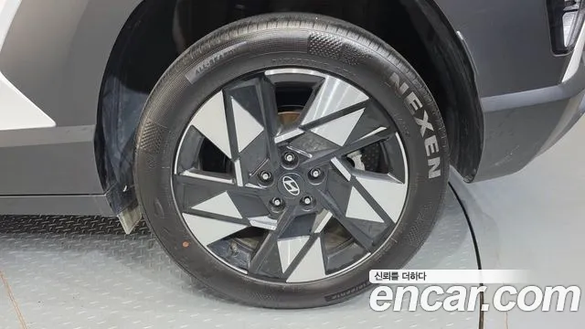 Hyundai Kona SX2 — Фото автомобиля 21