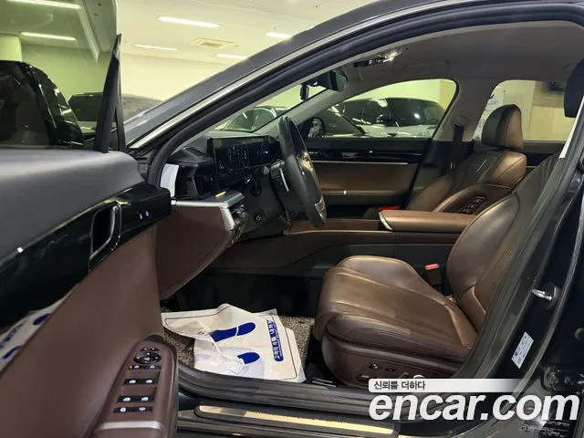 Hyundai Grandeur Grandeur (GN7) 2.5 Бензин 2WD — Фото автомобиля 6