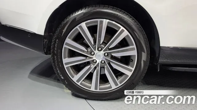 Land Rover Range Rover — Фото автомобиля 5