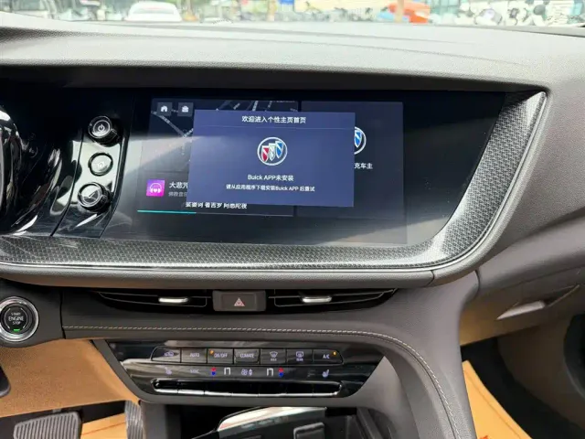 Buick Envision Plus — Фото автомобиля 10