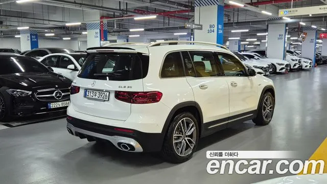 Mercedes-Benz GLB-Class — Фото автомобиля 4