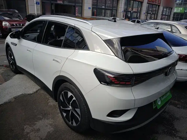 Volkswagen ID.4 Crozz — Фото автомобиля 4