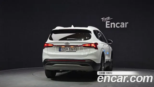 Hyundai Santafe Новый Santa Fe Дизель 2.2 4WD — Фото автомобиля 4