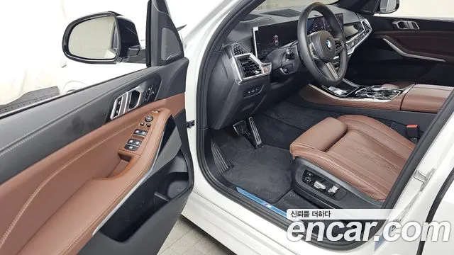 BMW X5 xDrive 40i M Sport — Фото автомобиля 8
