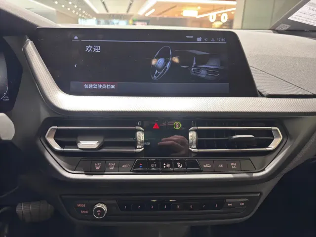 BMW 2 Series — Фото автомобиля 11