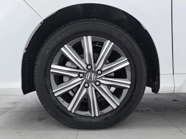 Honda Odyssey — Фото автомобиля 17